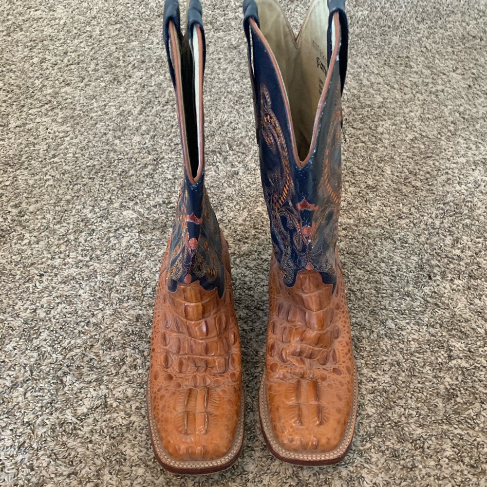 Ferinni crocodile print boots